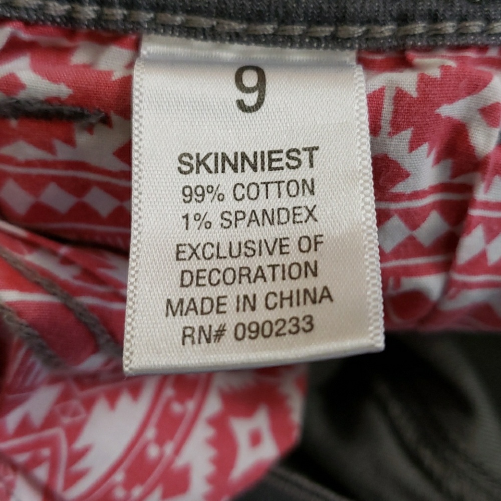 Bullhead Jeans - Picture 5 of 5